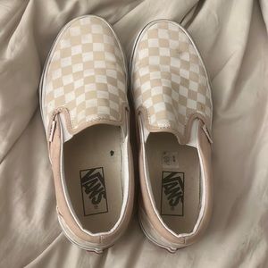 Checkered Slip-On Vans Tan